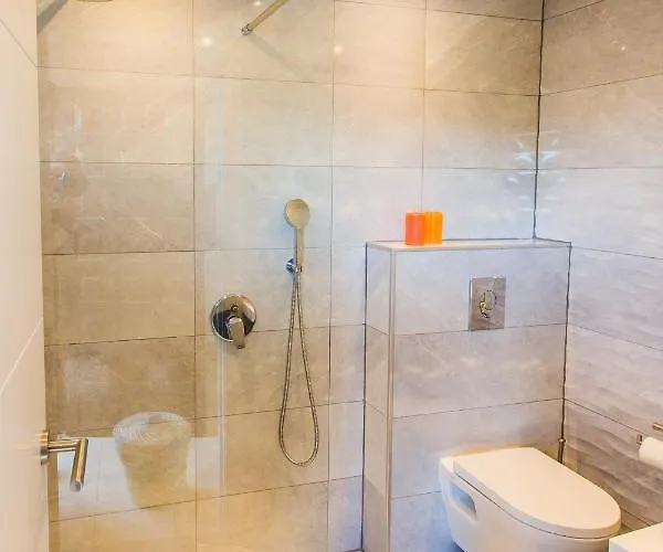 Bora Bora Apartamento Marbella