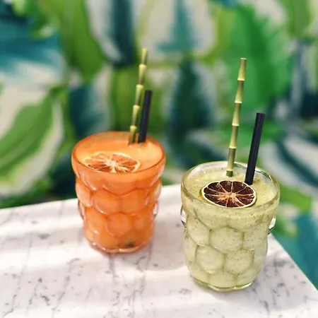 Bora Bora * Μαρμπέλλα